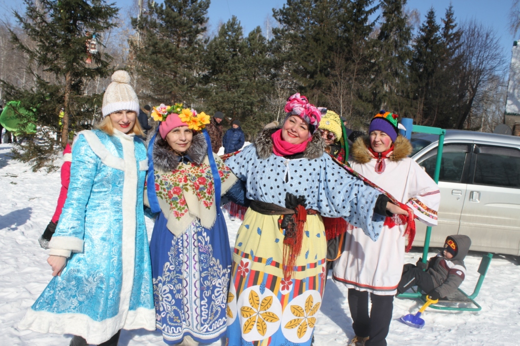 Масленица 2019 в Омске: конфетки-бараночки, частушки, хороводы со скоморохами, народные сказки и блины Масленица 2019 в Омске: конфетки-бараночки, частушки, хороводы со скоморохами, народные сказки и блины