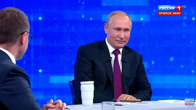 «Мусорная реформа», зарплаты, Украина: что сказал Путин на прямой линии? «Мусорная реформа», зарплаты, Украина: что сказал Путин на прямой линии?