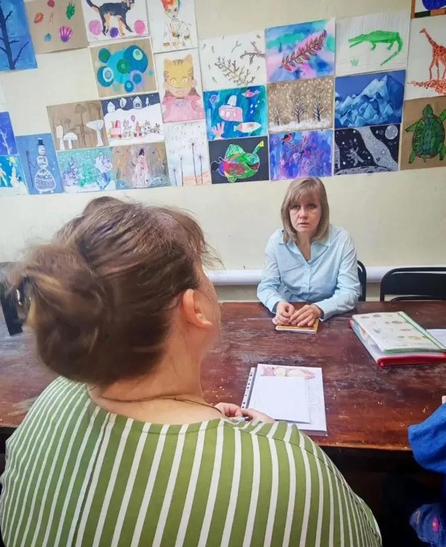 «Десант добра»: как омские эксперты-консультанты помогают семьям с детьми в отдаленных районах «Десант добра»: как омские эксперты-консультанты помогают семьям с детьми в отдаленных районах