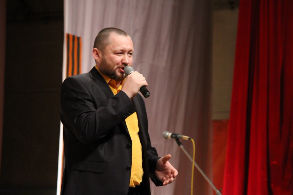 Депутаты «Оплота» подарили жителям города Омска концерт ко Дню Победы