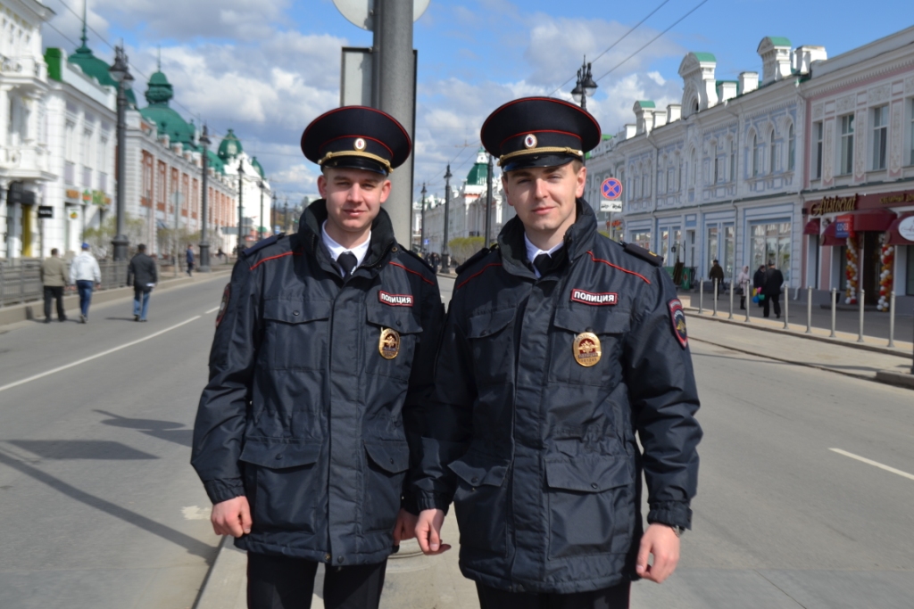 Первомайский митинг в Омске прошел в антитеррористических нотках Первомайский митинг в Омске прошел в антитеррористических нотках