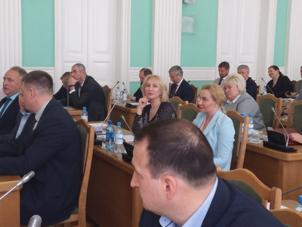 Инна Гомолко: «Проблему взаимодействия с главами округов Омска нужно решать кадровыми переменами»