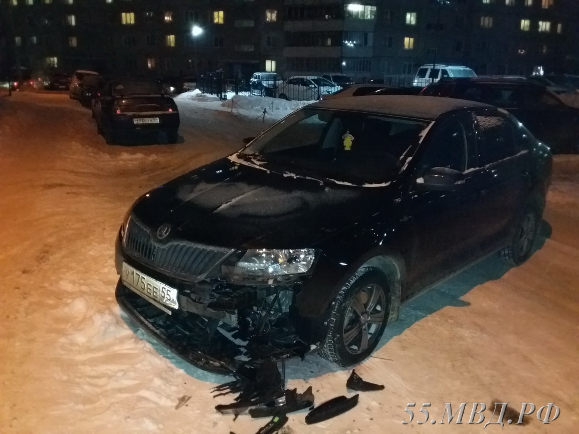 Жительница Омска сообщила об угоне машины почти через месяц