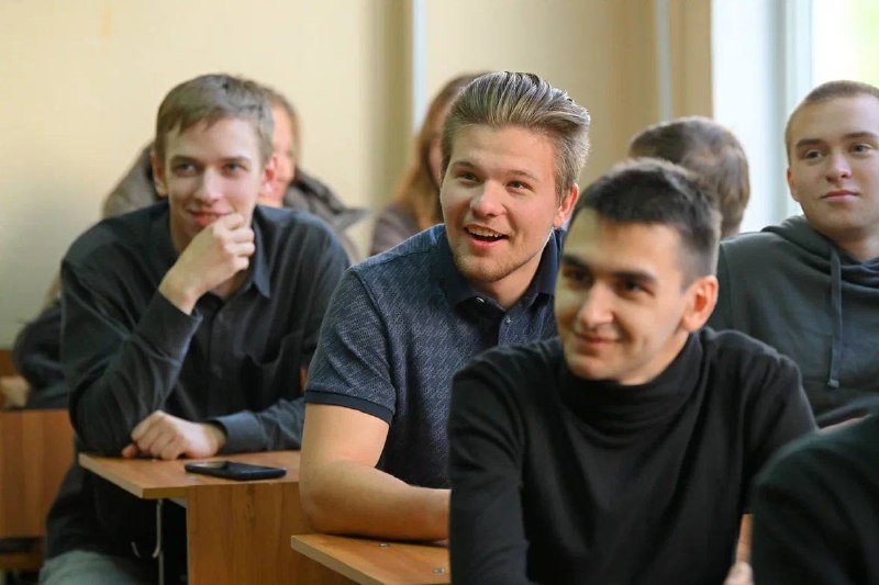 На студентов ОмГУ высадили демографический десант На студентов ОмГУ высадили демографический десант