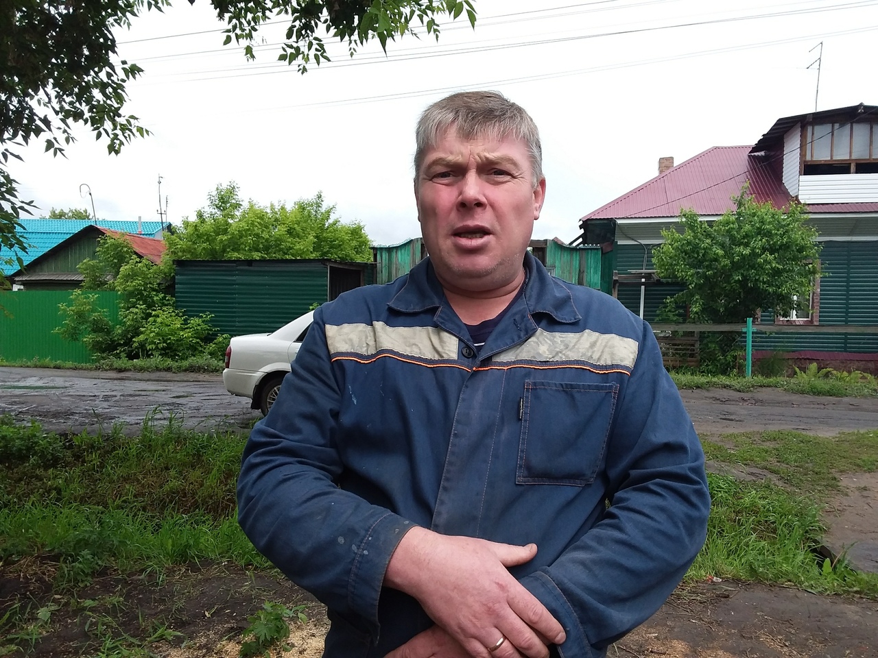 Жители Порт-Артура взбунтовались против сноса детской площадки в угоду машинам: репортаж Жители Порт-Артура взбунтовались против сноса детской площадки в угоду машинам: репортаж