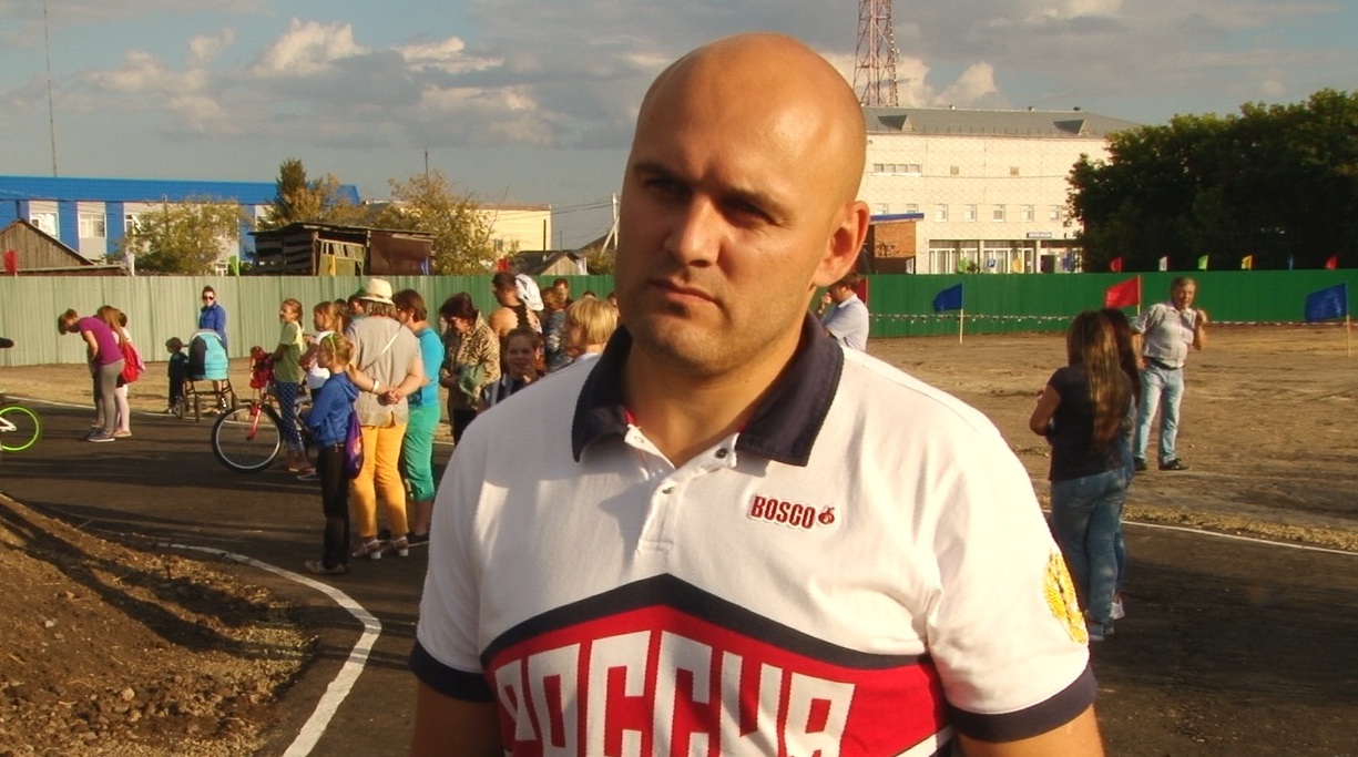 Шрейдер запустил новую BMX-трассу в Омской области, чтобы воплотить мечты юных гонщиков Шрейдер запустил новую BMX-трассу в Омской области, чтобы воплотить мечты юных гонщиков