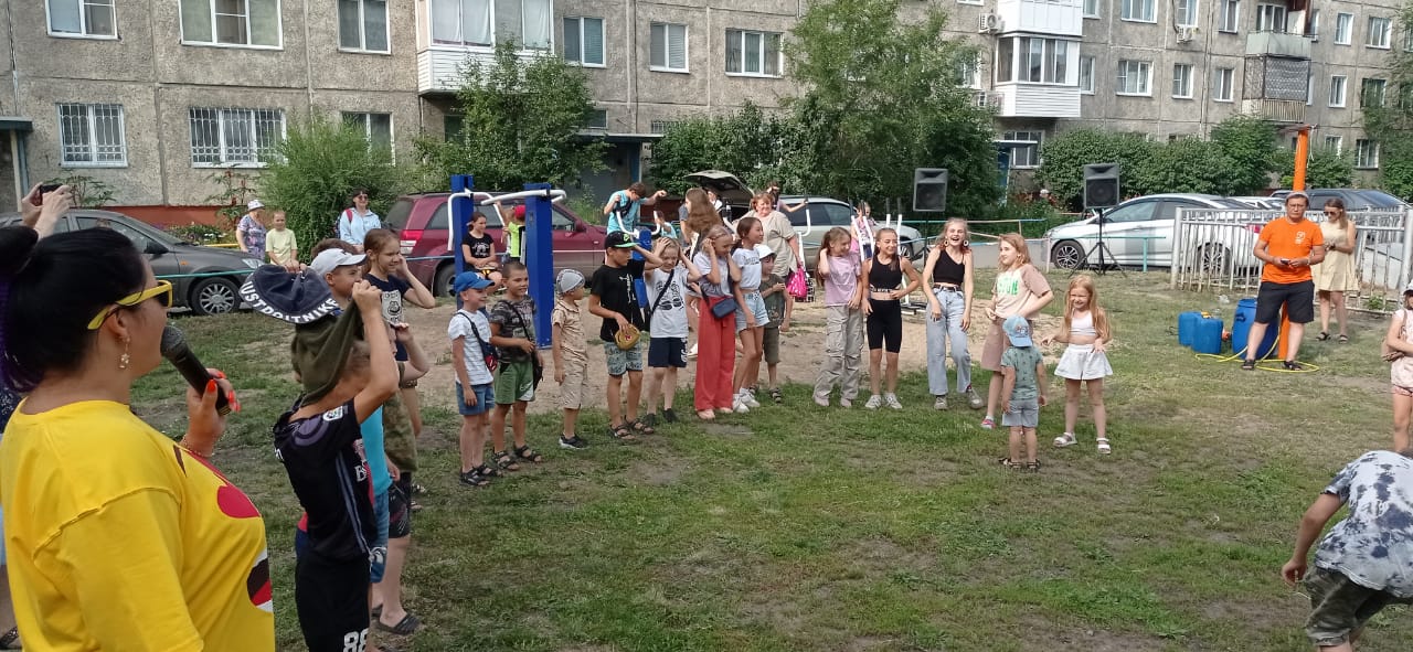 Еще одну спортивную площадку установили в Кордном поселке Еще одну спортивную площадку установили в Кордном поселке