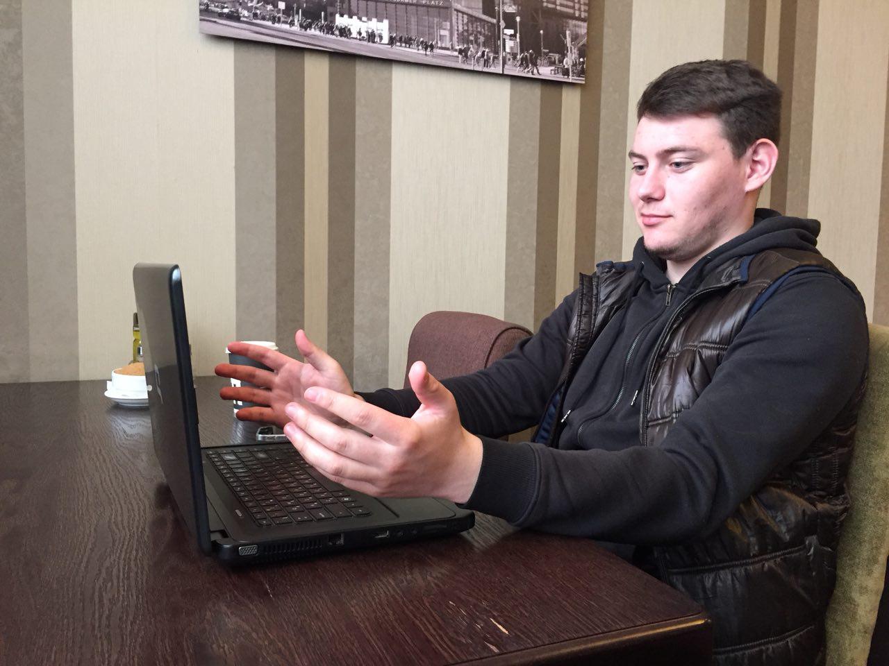 Тест-драйв: городской Wi-Fi против роутера Yota Тест-драйв: городской Wi-Fi против роутера Yota