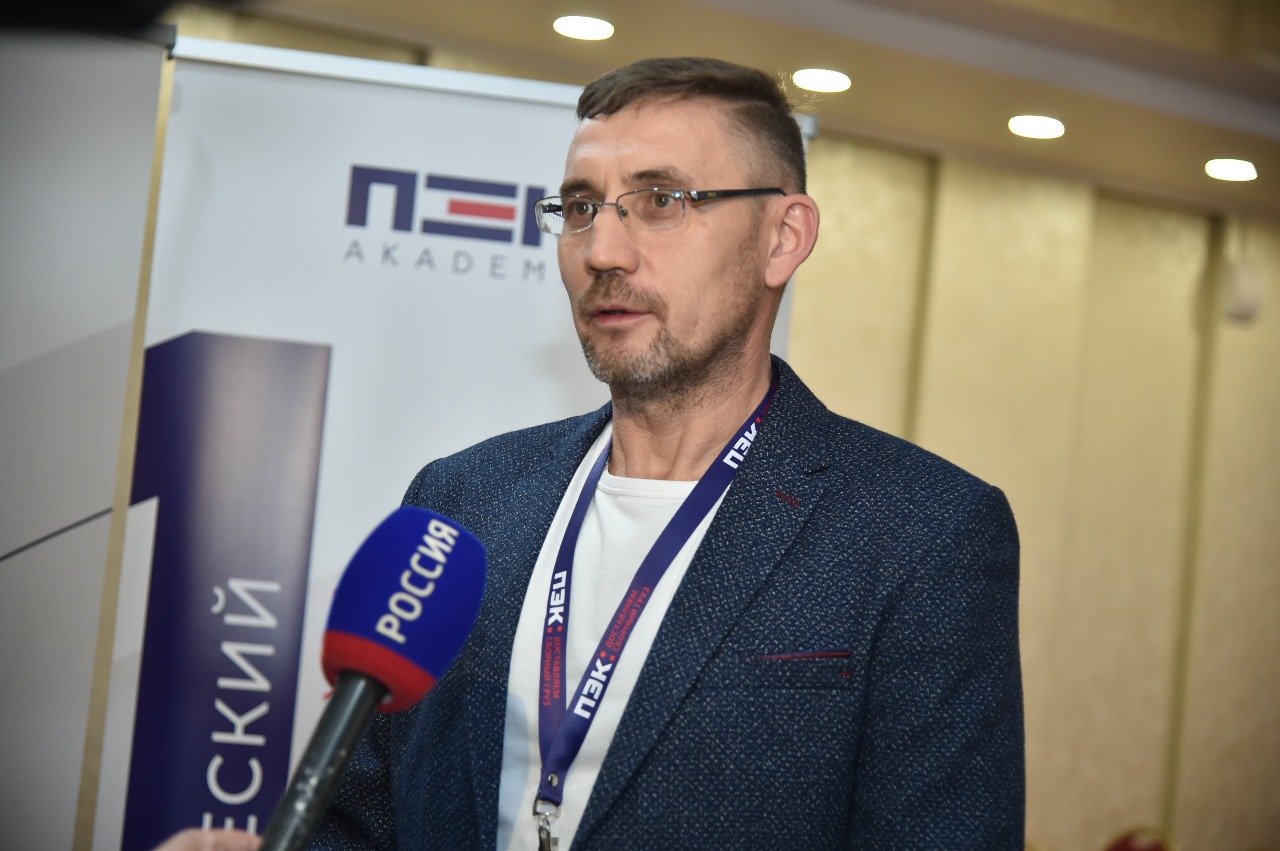 Валерий Абдуразаков Валерий Абдуразаков
