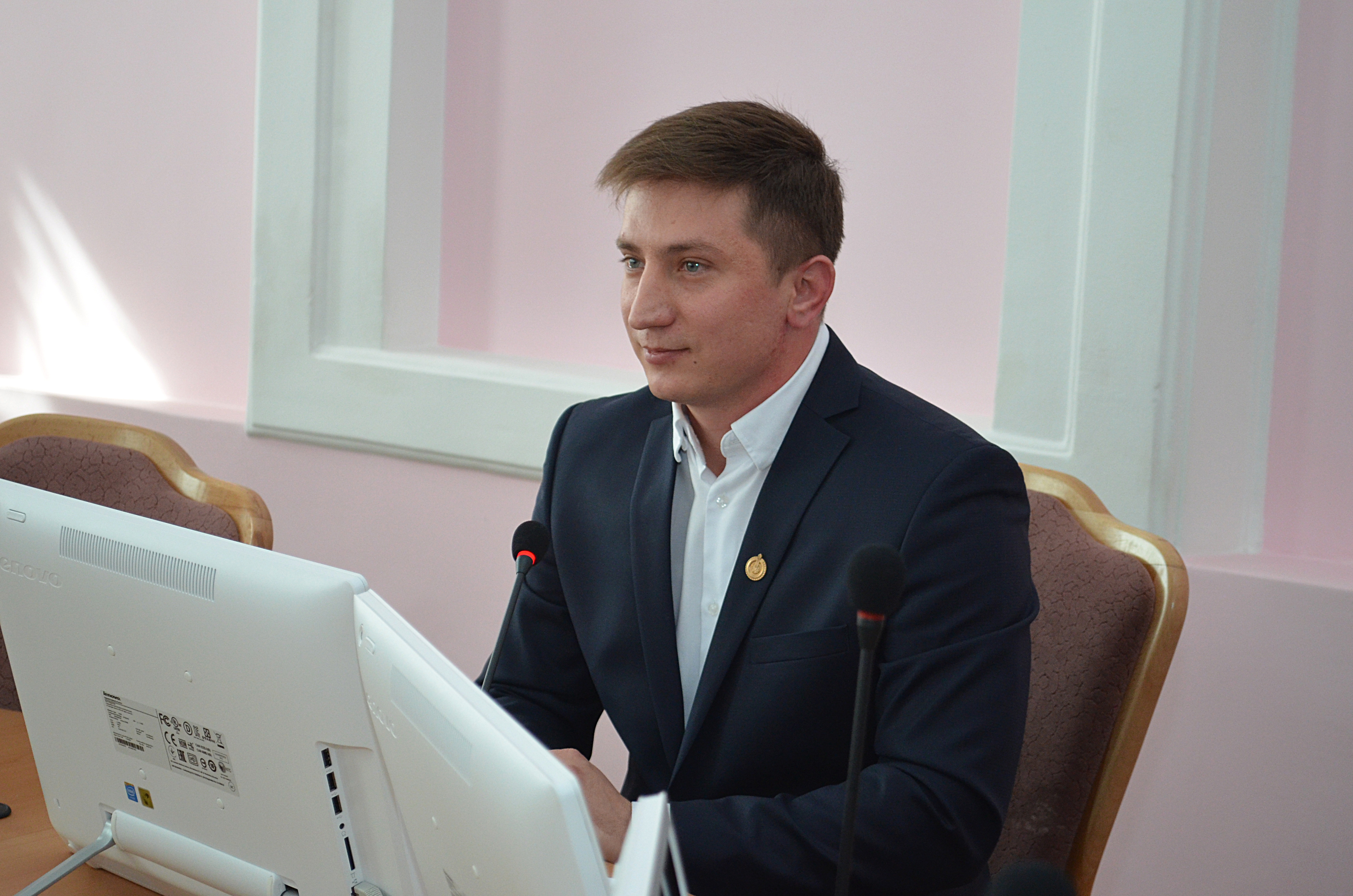 Как в Омске мэра выбирают. Полуфинал. Онлайн-трансляция Как в Омске мэра выбирают. Полуфинал. Онлайн-трансляция