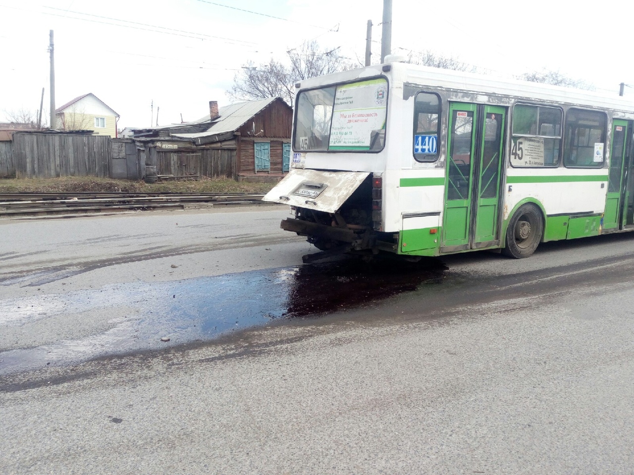 Омские автобусы умирают при исполнении долга Омские автобусы умирают при исполнении долга