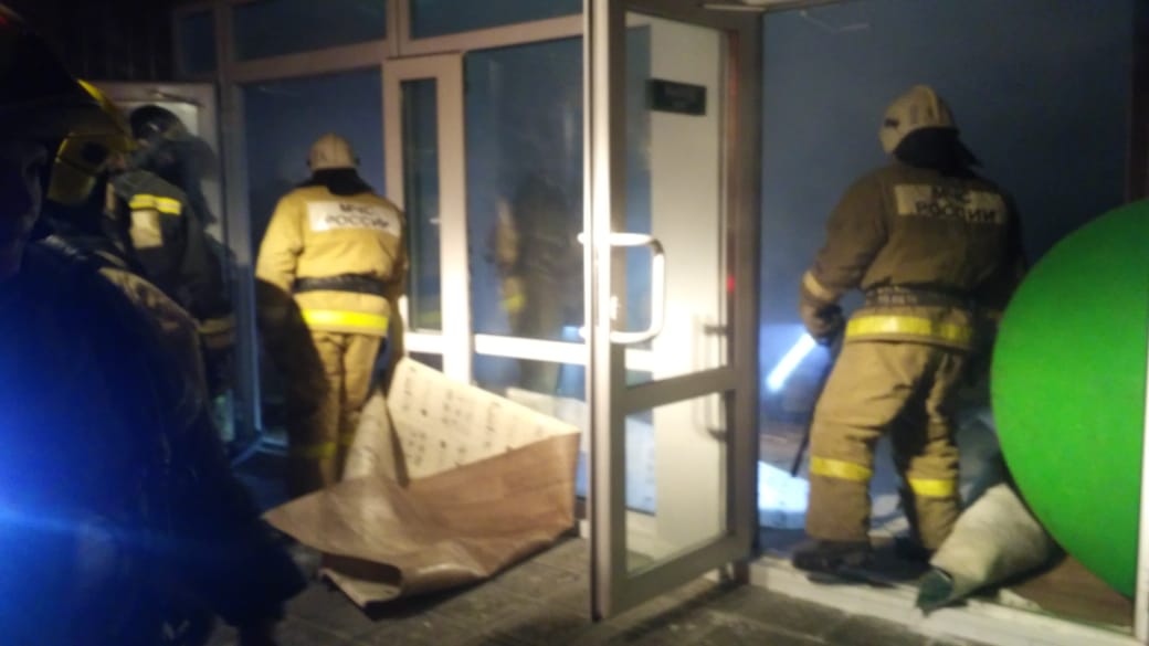 В Омске среди ночи вспыхнула мечеть В Омске среди ночи вспыхнула мечеть