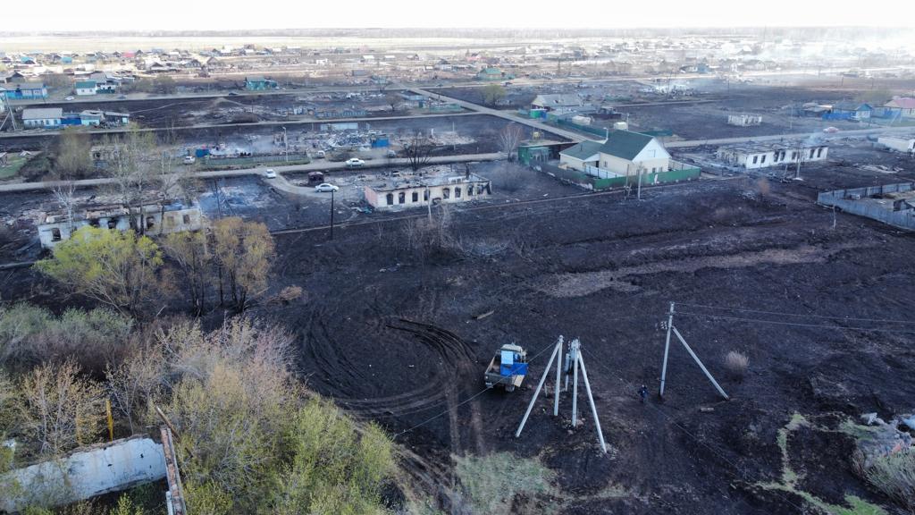 Показаны трагичные фотографии сгоревшего Называевска в Омской области Показаны трагичные фотографии сгоревшего Называевска в Омской области