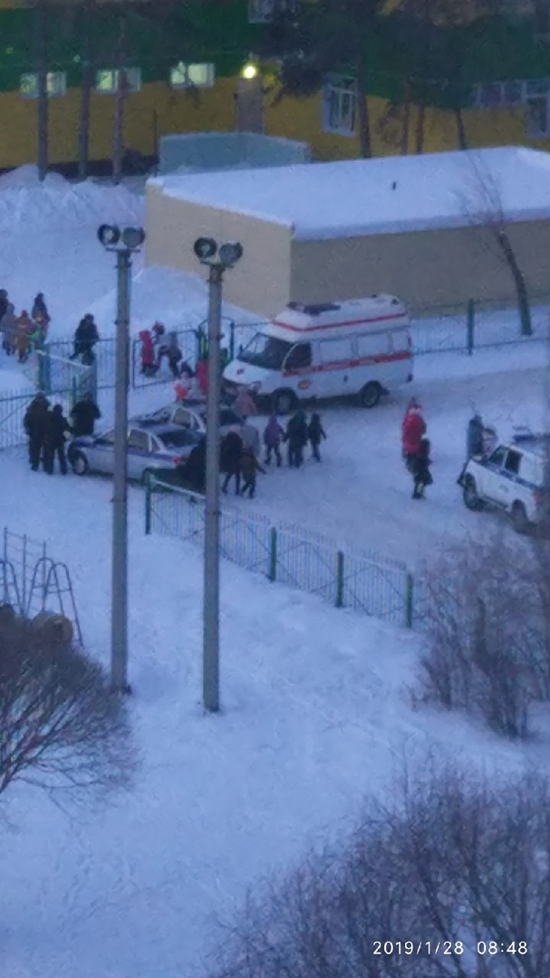 В Омске массово эвакуируют школы и лечебные заведения: обновляется В Омске массово эвакуируют школы и лечебные заведения: обновляется
