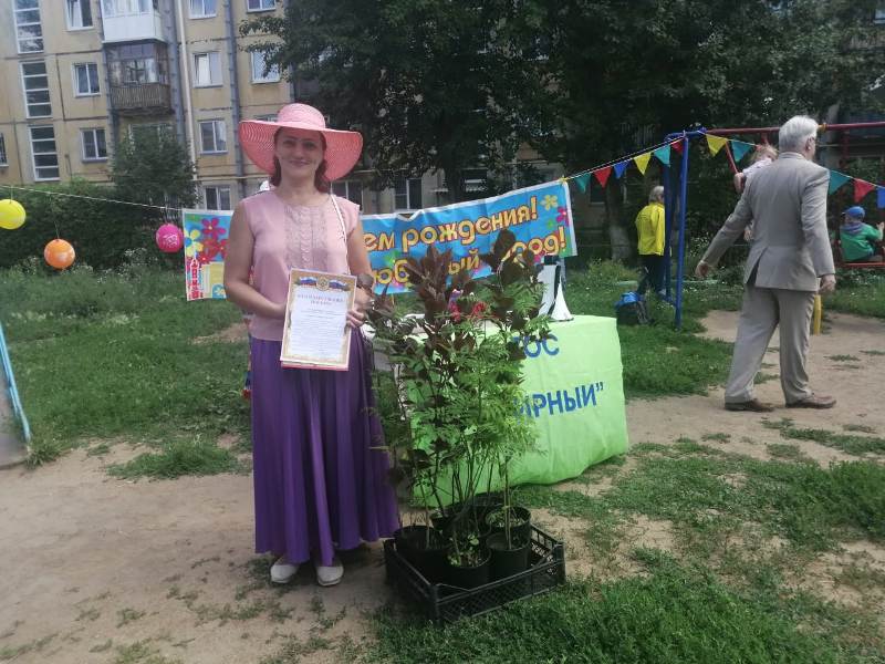 Омский депутат Инна Гомолко приняла участие в празднике КТОС «Мирный» Омский депутат Инна Гомолко приняла участие в празднике КТОС «Мирный»