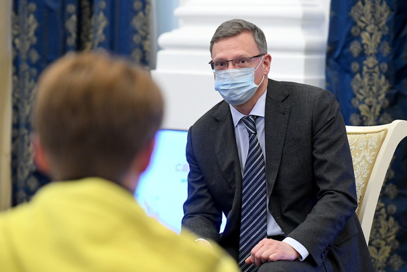 Губернатор Бурков встретился с омичами-триумфаторами конкурса «Большая перемена» Губернатор Бурков встретился с омичами-триумфаторами конкурса «Большая перемена»