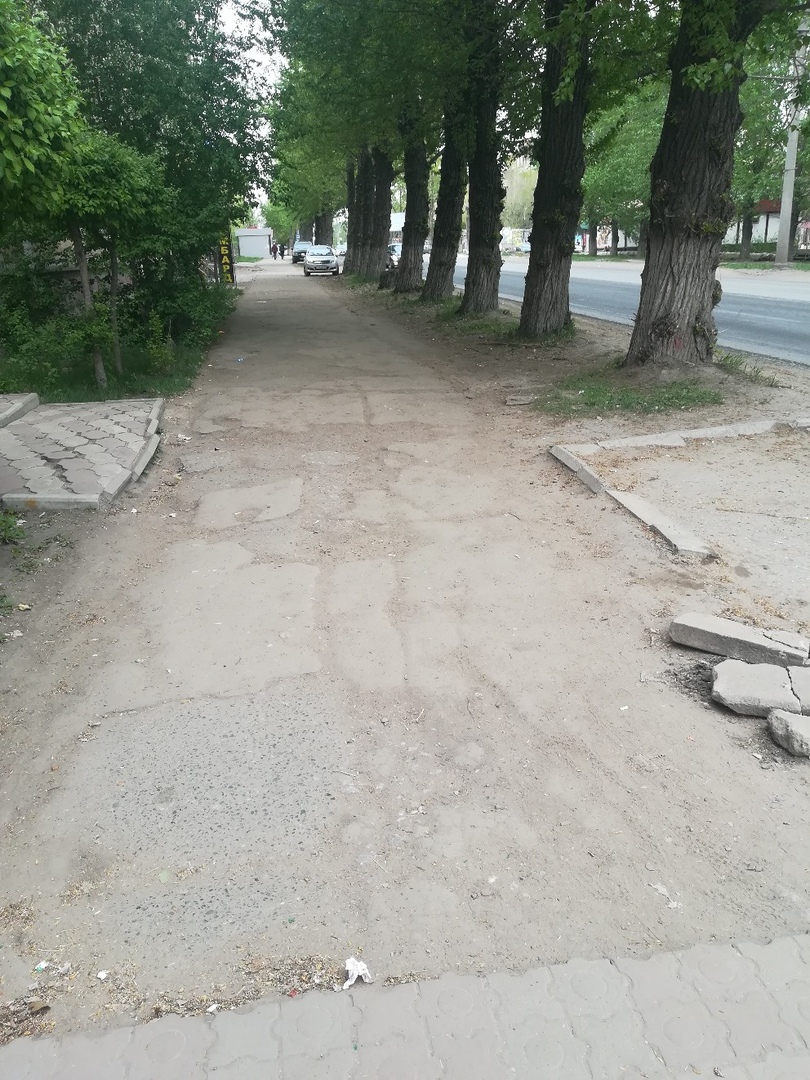 Омичи жалуются на грязь в городе Омичи жалуются на грязь в городе