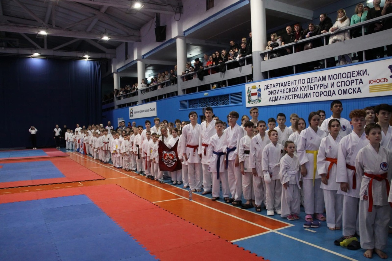 В Омске прошел Чемпионат и Первенство области по всестилевому карате