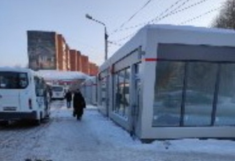 В соцсети пожаловались на разгул кондукторов в теплых павильонах на конечной остановке в Омске В соцсети пожаловались на разгул кондукторов в теплых павильонах на конечной остановке в Омске