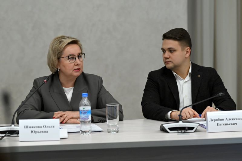 В Омске прошел «Съезд лидеров 2025»: налоги, стратегия, управление бизнесом и медиареальность В Омске прошел «Съезд лидеров 2025»: налоги, стратегия, управление бизнесом и медиареальность