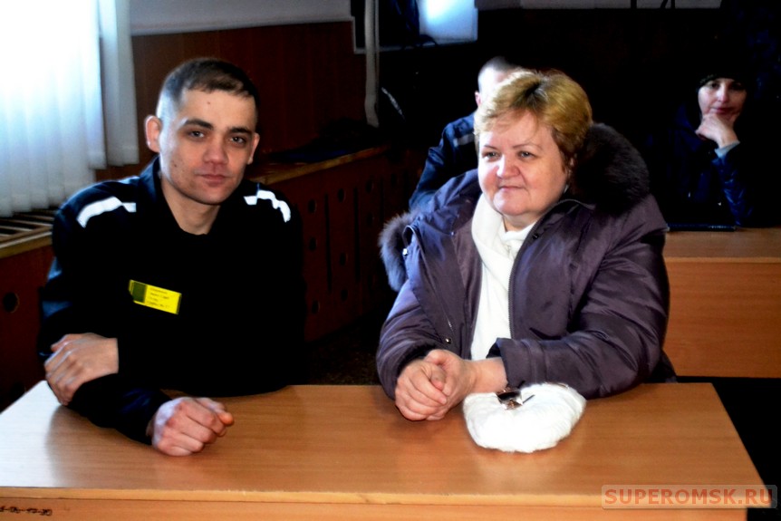 В колонию, где сидит Гамбург, отметить женский праздник пригласили матерей арестантов