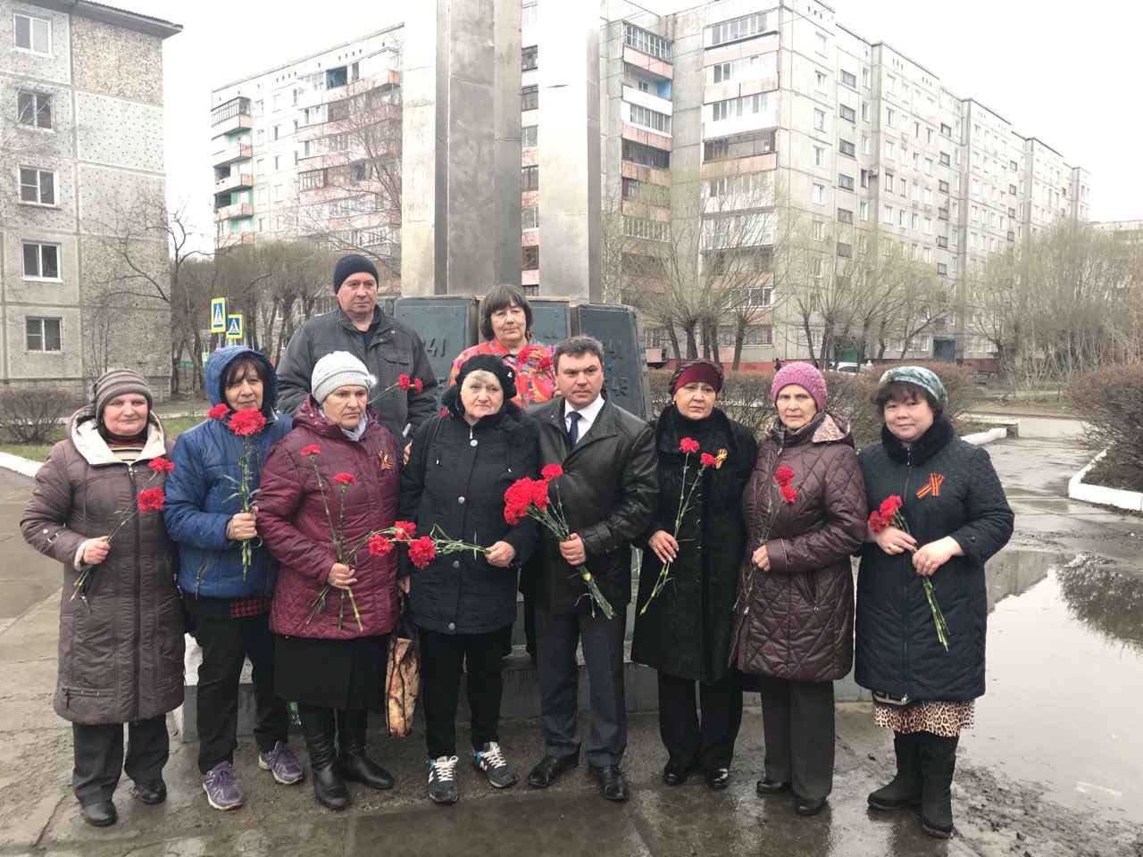 В школах и детских садах Октябрьского округа прошло чествование ветеранов войны В школах и детских садах Октябрьского округа прошло чествование ветеранов войны