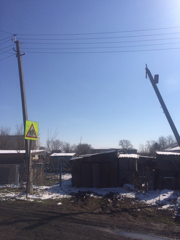 Над омским детским садом нависла смертельная угроза