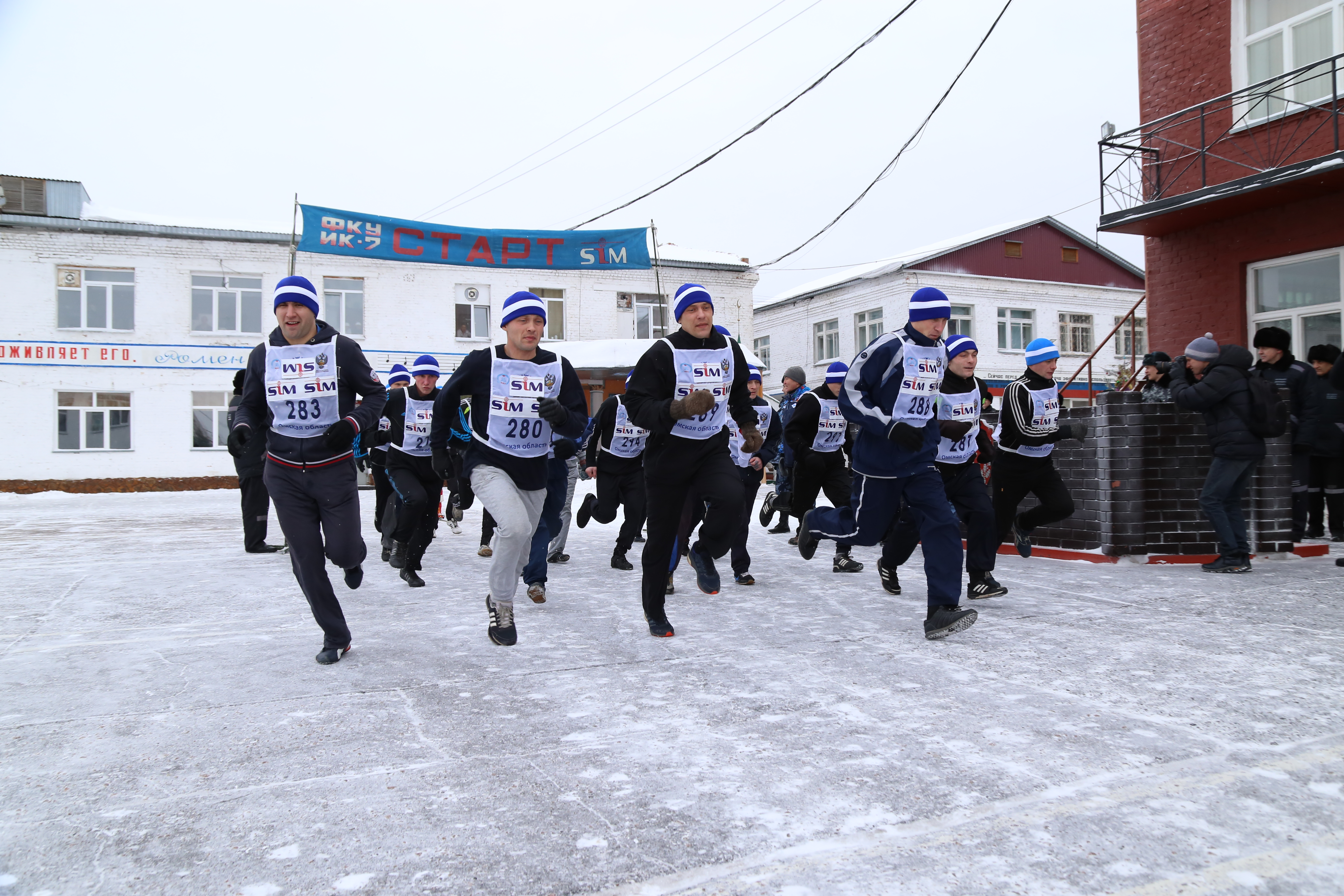 Арестантские старты: омские зэки приняли участие в 26-м Рождественском полумарафоне Арестантские старты: омские зэки приняли участие в 26-м Рождественском полумарафоне