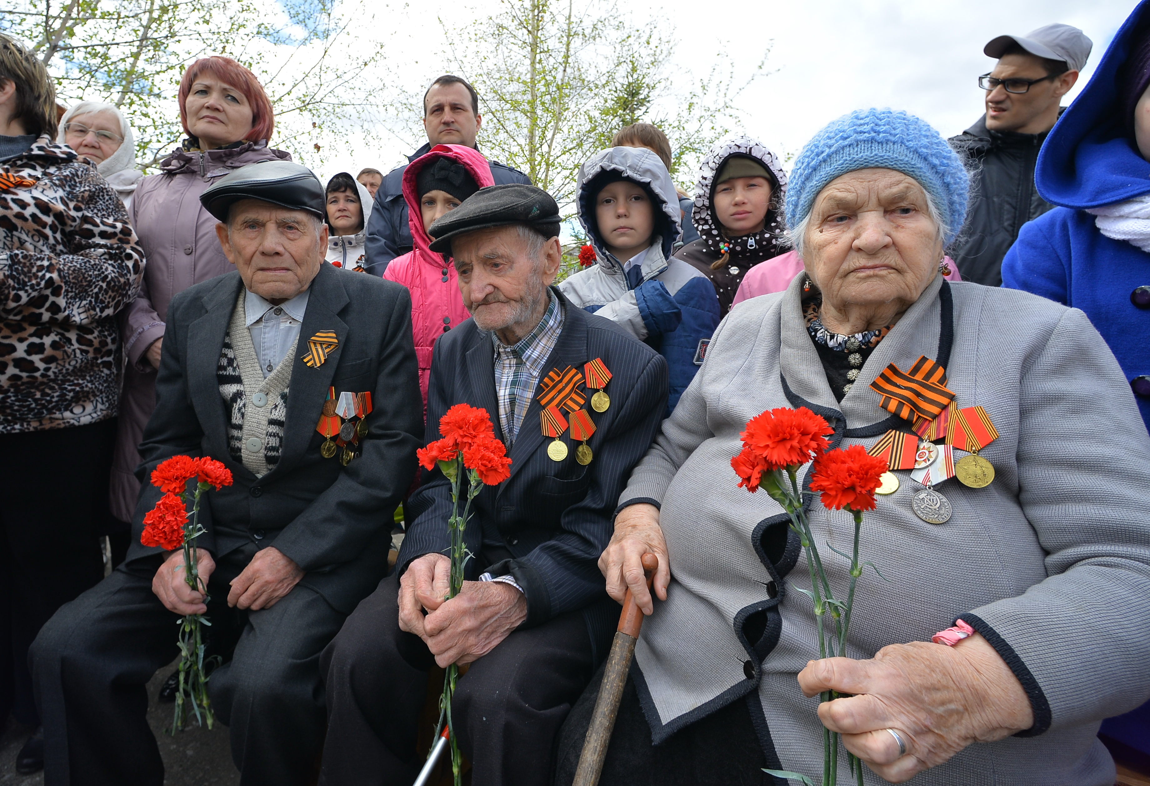 Жители поселка Береговой почтили память героев Великой Отечественной войны Жители поселка Береговой почтили память героев Великой Отечественной войны