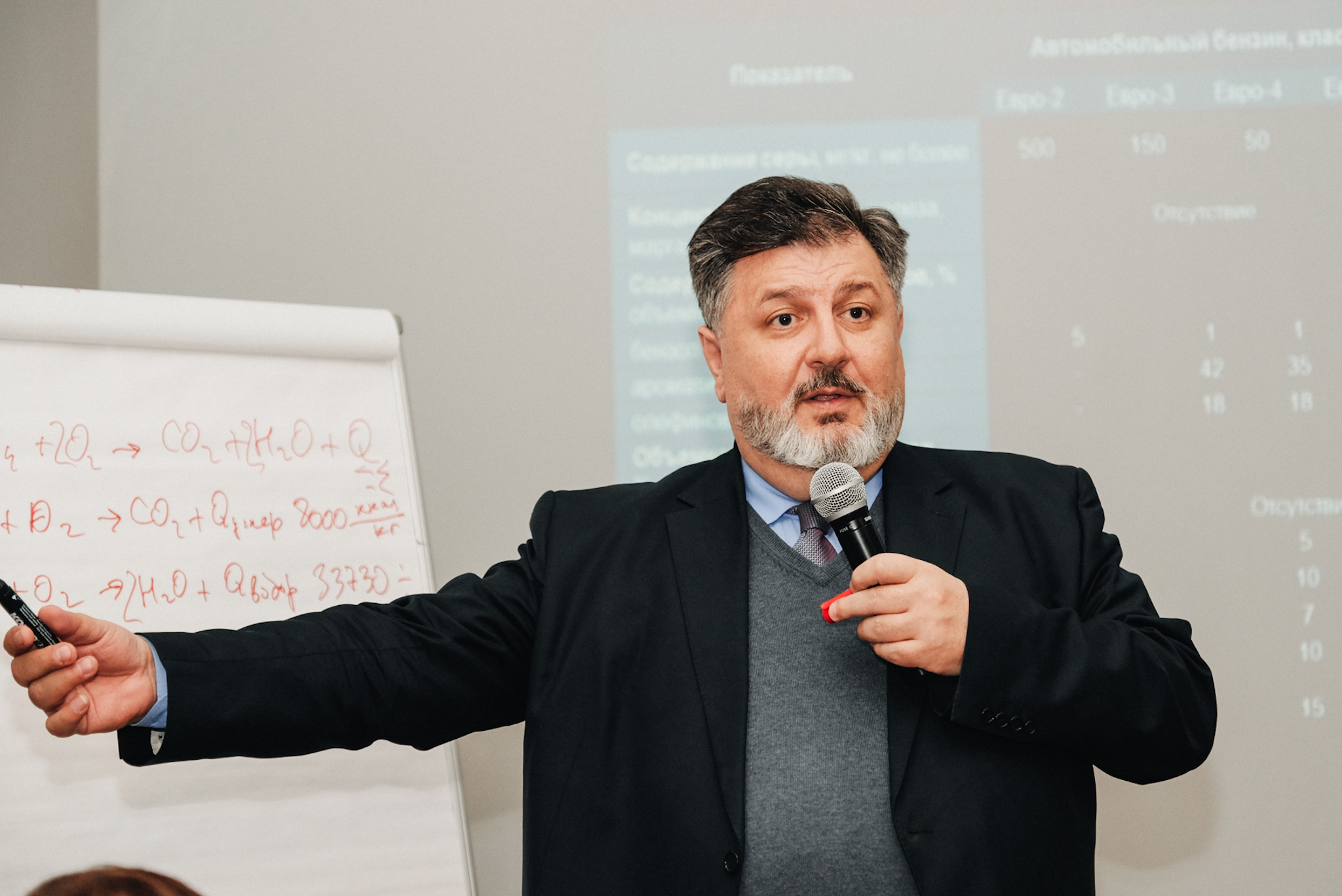 Леонид Багдасаров Леонид Багдасаров