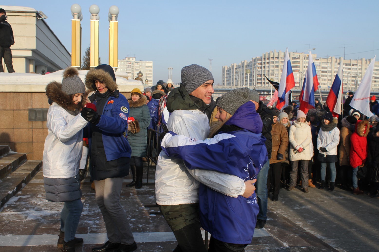 В Омске прошел митинг-концерт, посвященный Году добровольца