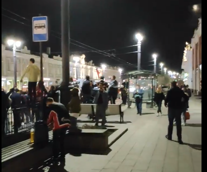 «Город не спал»: как омичи праздновали победу «Авангарда» в Кубке Гагарина «Город не спал»: как омичи праздновали победу «Авангарда» в Кубке Гагарина