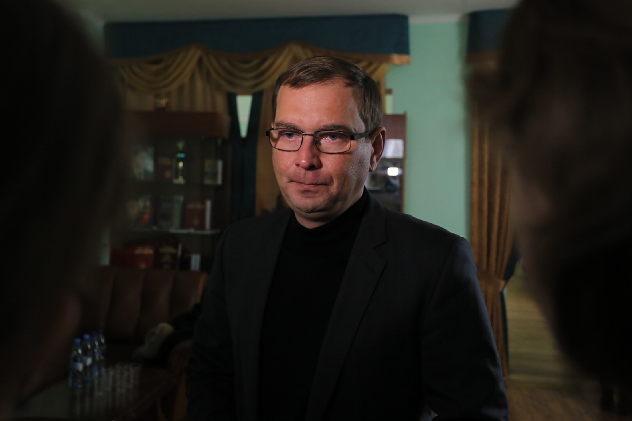 «Его больше нет с нами»: омичи простились с Ринатом Карымовым «Его больше нет с нами»: омичи простились с Ринатом Карымовым