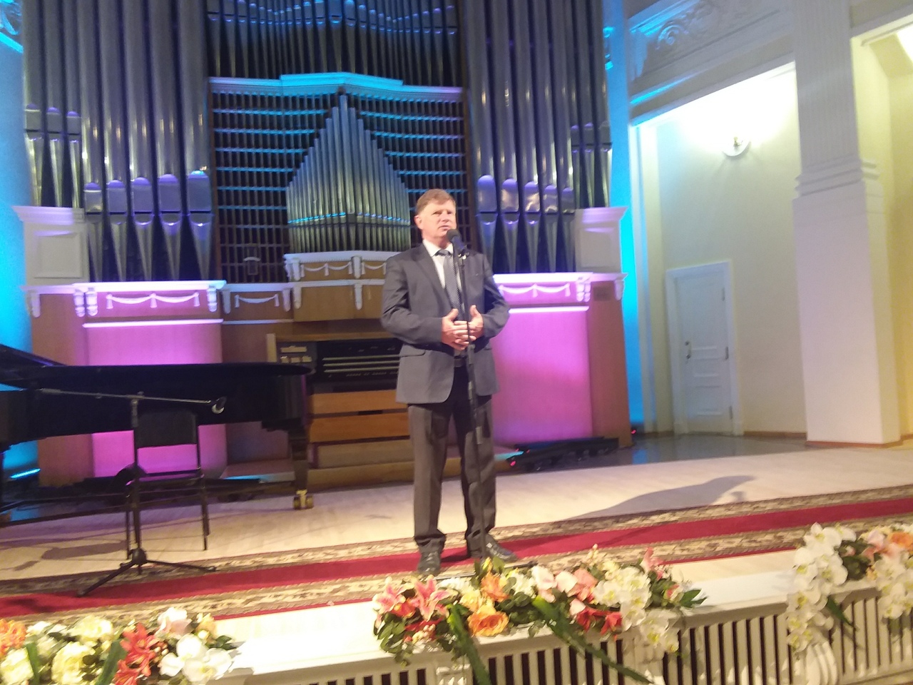 «Люди с открытым сердцем»: Корбут наградил омских соцработников «Люди с открытым сердцем»: Корбут наградил омских соцработников