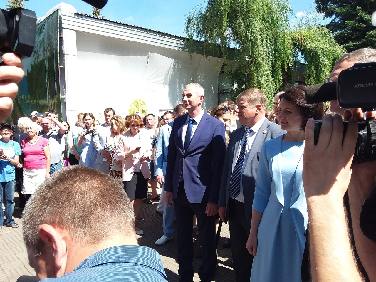 Фадиной, Корбуту и Буркову устроили кругосветное путешествие по омской «Флоре» - фото Фадиной, Корбуту и Буркову устроили кругосветное путешествие по омской «Флоре» - фото