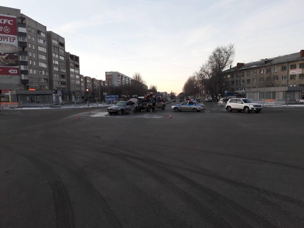 Пьяный омич снес ограждение и сбил насмерть пешехода Пьяный омич снес ограждение и сбил насмерть пешехода