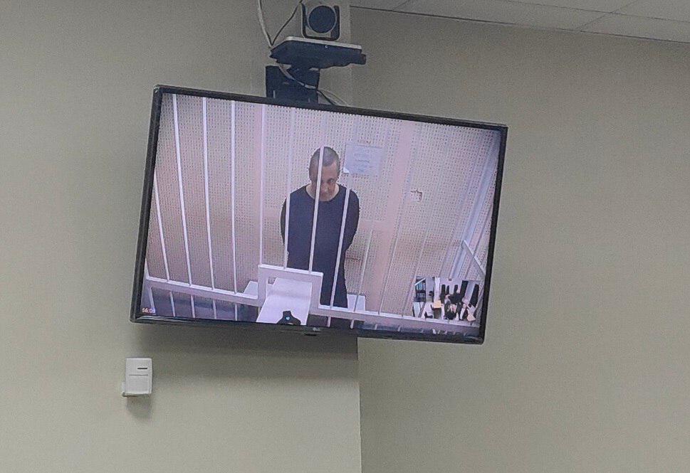Уже бывшего главу «Омскэлектро» Жуковского показали после задержания Уже бывшего главу «Омскэлектро» Жуковского показали после задержания