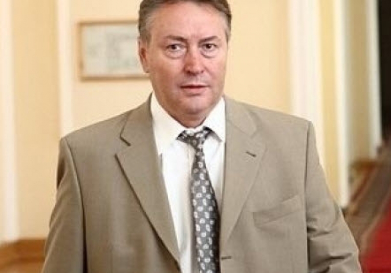 Особняк омского экс-министра в элитном таунхаусе подешевел на 29 млн рублей
