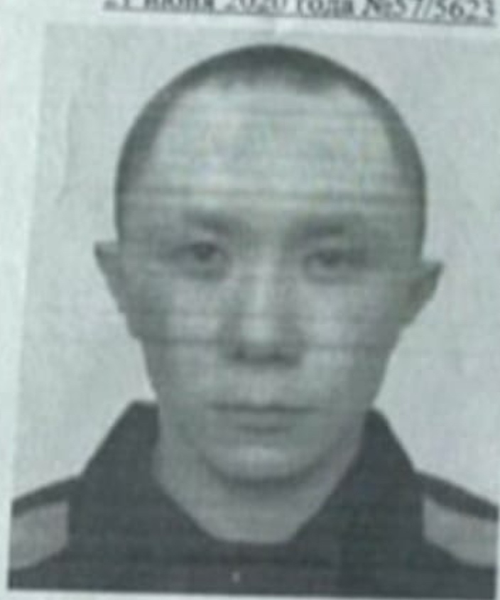 Убили и тяжело ранили подростков – подозреваемый прячется в Омской области Убили и тяжело ранили подростков – подозреваемый прячется в Омской области