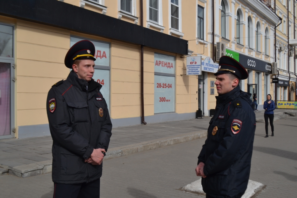 Первомайский митинг в Омске прошел в антитеррористических нотках Первомайский митинг в Омске прошел в антитеррористических нотках