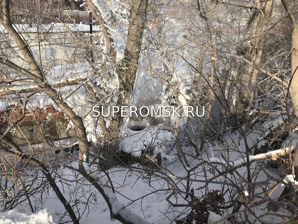 В Омске на Иртыше обнаружилась новая полынья (ФОТО) В Омске на Иртыше обнаружилась новая полынья (ФОТО)