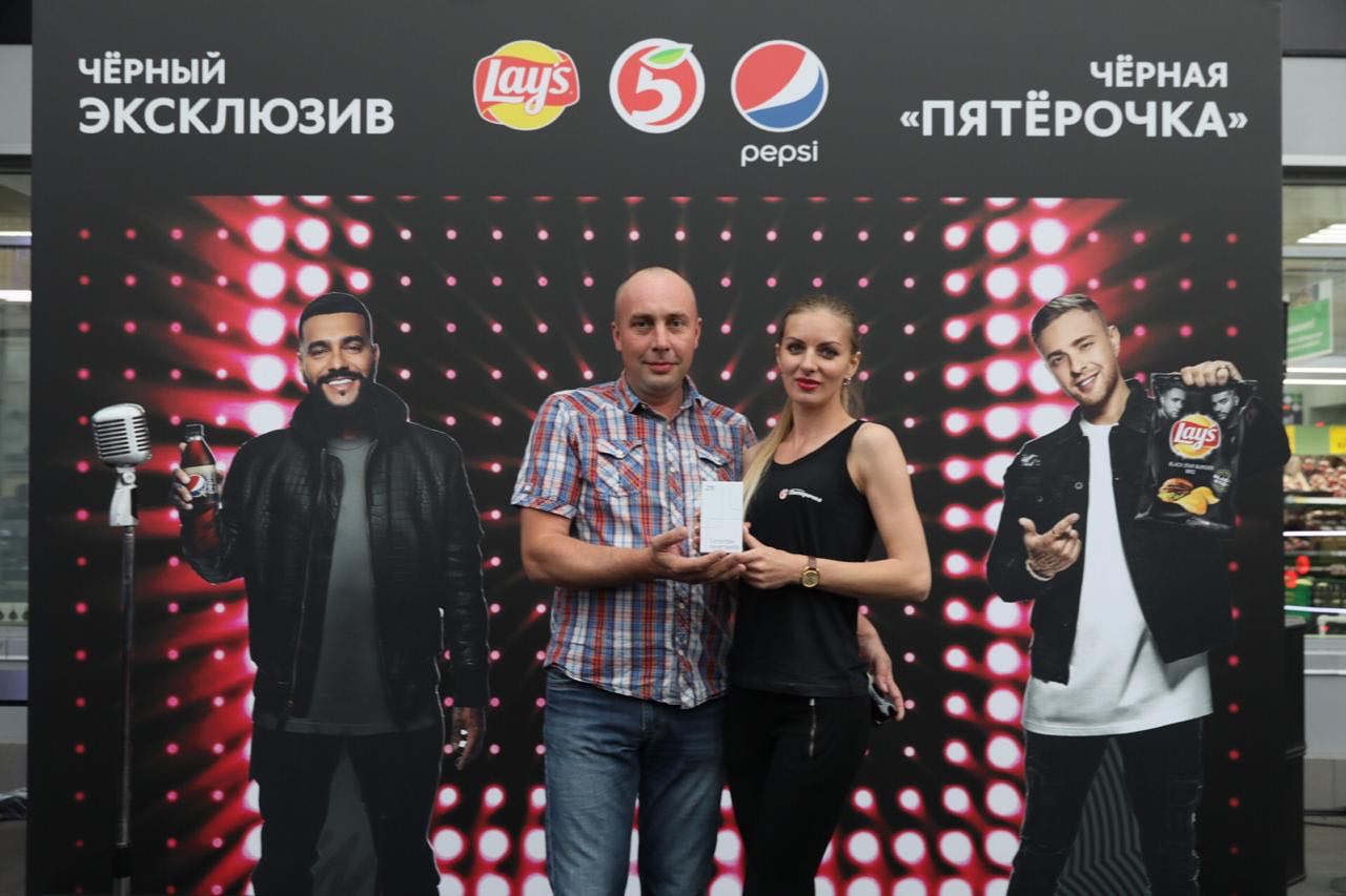 Тимати представил новое лицо кампании «Чёрный эксклюзив» в «Пятёрочке» Тимати представил новое лицо кампании «Чёрный эксклюзив» в «Пятёрочке»