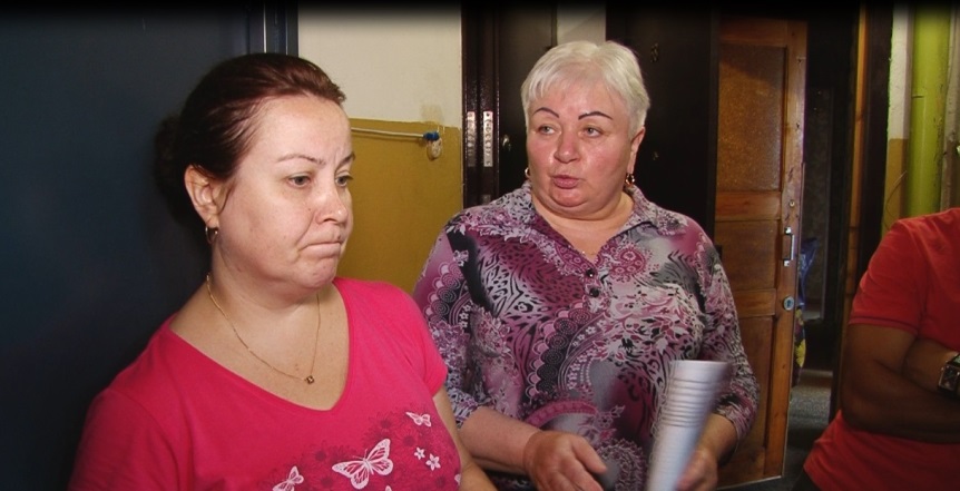 «Оплот» помогает разобраться с последствиями потопа жителям дома на 3-й Молодежной «Оплот» помогает разобраться с последствиями потопа жителям дома на 3-й Молодежной