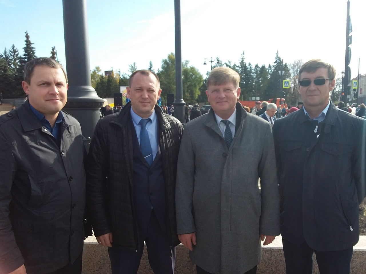 Омские депутаты уверены в безопасности Юбилейного моста Омские депутаты уверены в безопасности Юбилейного моста