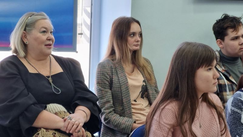 В омском Штабе общественной поддержки состоялся творческий вечер в честь Александра Пушкина
