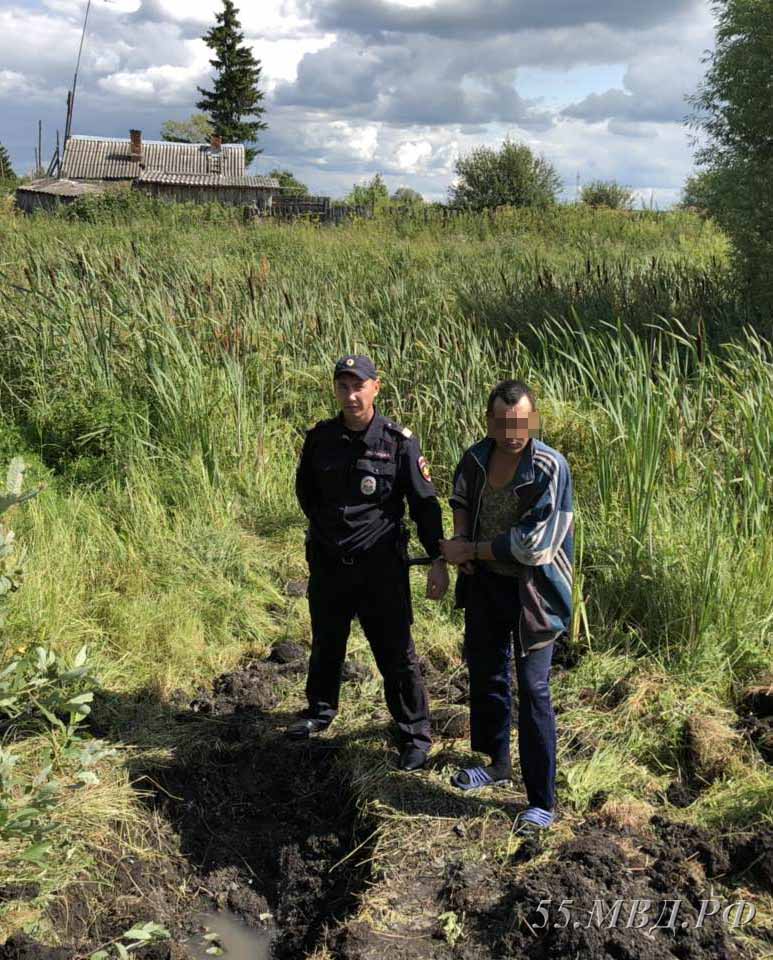 В Омской области нашли труп задушенной два года назад женщины и задержали подозреваемого в убийстве В Омской области нашли труп задушенной два года назад женщины и задержали подозреваемого в убийстве