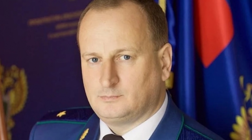 Владимир Путин назначил омича прокурором Кузбасса Владимир Путин назначил омича прокурором Кузбасса
