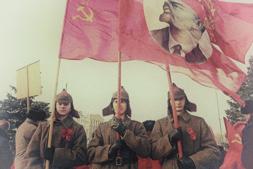 ТРЕНДЫ И ПРОГНОЗЫ: Прямая линия как предвестник «судного дня» для омского истеблишмента, именины «вождя», грозящие превратиться в «красную» гражданскую войну, и «забытый» властями клещ, формирующий у омичей новую фобию