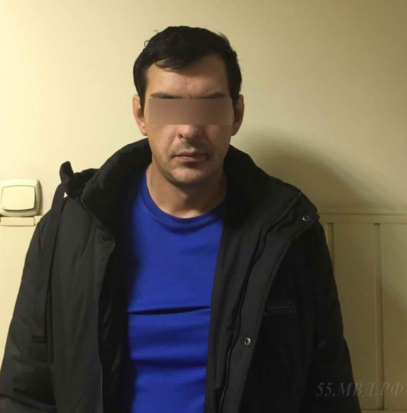 Напавшего с ножом на таксиста омича угрызения совести заставили сдаться полиции Напавшего с ножом на таксиста омича угрызения совести заставили сдаться полиции