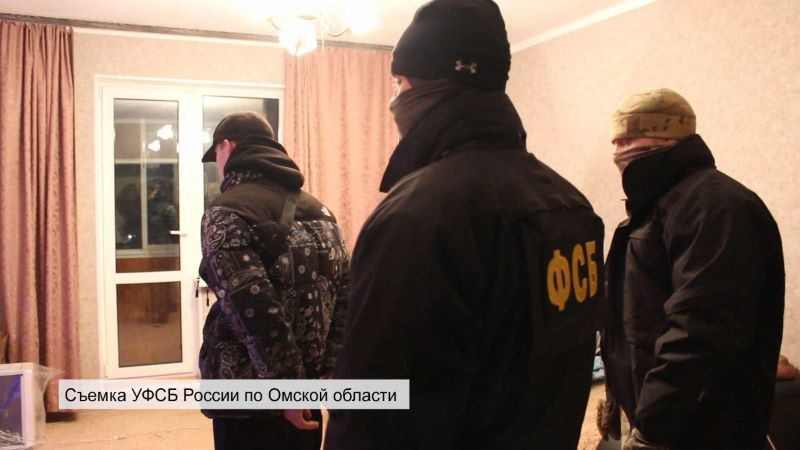 Появились кадры задержания омича, призывающего сдаваться в плен мобилизованных из РФ Появились кадры задержания омича, призывающего сдаваться в плен мобилизованных из РФ